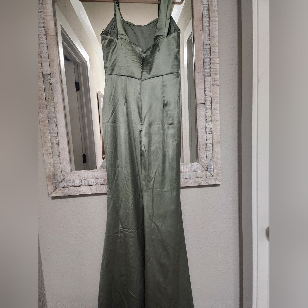 SELFIE LESLIE NOVARA CORSET BUST SATIN DRESS OLIVE - Picture 6 of 10